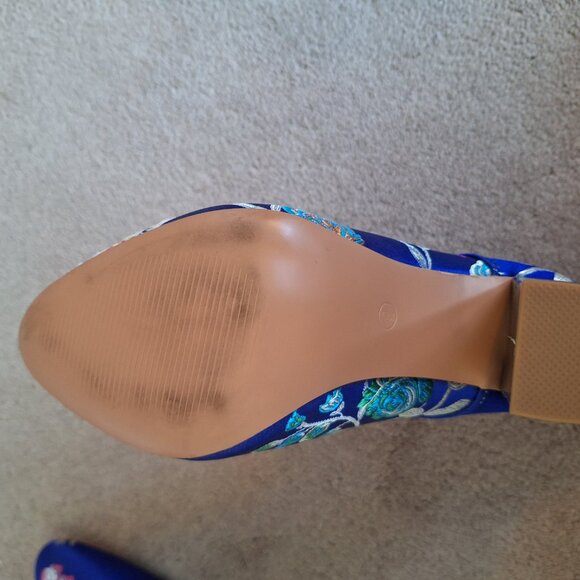 Blue heeled Satin Boots - Picture 3 of 4